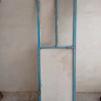 درب فلزی با چهار چوب