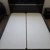 تخت دو نفره و میز آرایش و کمد لباسی|تخت و سرویس خواب|مرودشت, فاز دوم شهرک فرهنگیان|دیوار