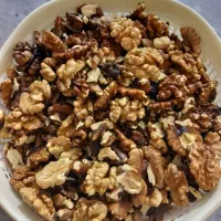 گردو|خوردنی و آشامیدنی|پیر سلیمان, |دیوار