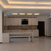 فروش ویلایی سه طبقه شمالی یکجا ابتدای شهاب|فروش خانه و ویلا|کرمان, |دیوار
