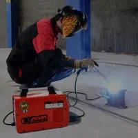 نیازمند نیروی کار جوشکار