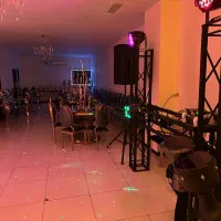 سالن برای بعد تالار