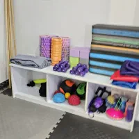 جذب نیروی متخصص حرکات اصلاحی