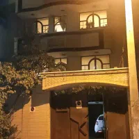 فروش آپارتمان چهار واحدی غرق در نور