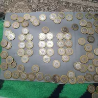 25تومنیهای دورنگ از سال 72تا 82صدعدد