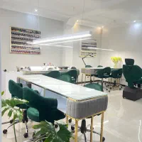 دعوت-به-همکاری-با-ناخنکاران-مجرب