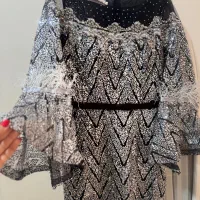 لباس مجلسی|لباس|قدس, شهر‌قدس|دیوار