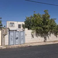 خانه دوطبقه سه‌واحدی با حیاط بزرگ‌فرصت‌طلایی‌خرید