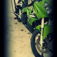 موتوری سالم فقط قاب دورش میخاد