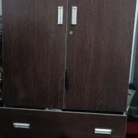 کمد ایستاده ۳تاهم کشو داره سالم هست فوری فروشی