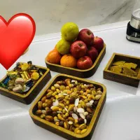 ظروف چوبی و گلدان