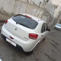 تیبا ۲ هاچ‌بک  مدل ۹۸