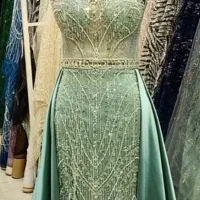 دوخت لباسهای به روز برای مجالس عروسی وحنابندان .|لباس|رباط‌کریم, آدران|دیوار