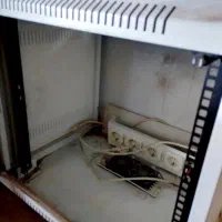 رک دیواری