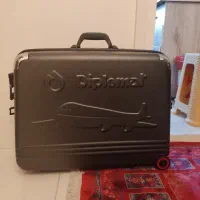چمدان دیپلمات