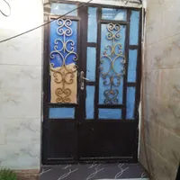 درب آهنی و جای کولر