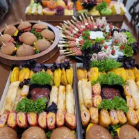 فینگر فود دسر ژله فینگرفود دلمه سینی مزه