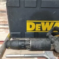 چکش تخریب دیوالت مدل D25941K 12 کیلوئی