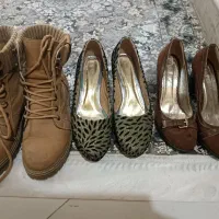 سه جفت کفش زنانه