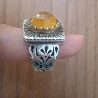 انگشتر یاقوت معدنی