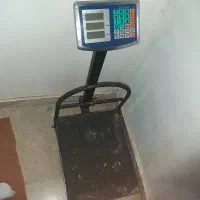 ترازو برقی وشارژی ۳۰۰ کیلویی