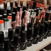 وسایل کاشت ناخن