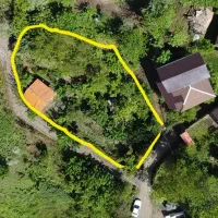 کلبه ۴۰ متری روستایی بهمراه محوطه مسکونی ۱۲۰۰ متری