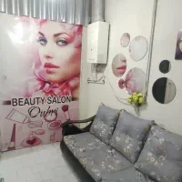 یک واحد اجاره میدیم.به خیاط یا آرایشگرخانم یاانبار