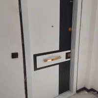 نصاب درب های ضد سرقت و ضد حریق