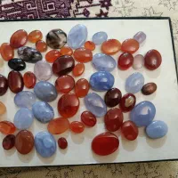 سنگ .‌عقیق. فیروزه . یاقوت.