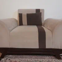 مبلمان ۷ نفره . بسیار شیک   ۷ نفر  ، ۹ عدد کوسن