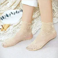 جوراب زنانه با طرح گل رز از برند محبوب Panti|لباس|کرج, عظیمیه|دیوار