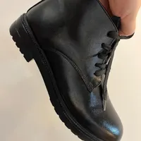 کفش نیم بوت چرم نو