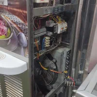 دستگاه بستنی قیفی تکفاز یونیورسال|کافی‌شاپ و رستوران|بادرود, |دیوار