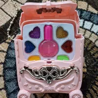 چمدون ارایشی کوکانه|اسباب‌بازی بچه|تهران, جوادیه تهرانپارس|دیوار