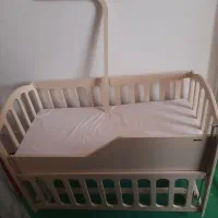 تخت وگهواره کودک