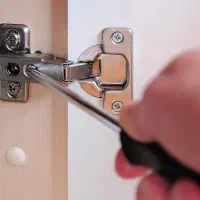 ساخت و تعمیر کابینت و کمد دیواری و تخت کم جا