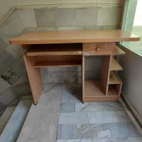 میز کامپیوتر