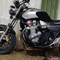 cb1300