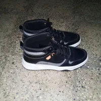 کتونی مردانه سایز ۴۳|کیف، کفش، کمربند|لاهیجان, کوی زمانی|دیوار