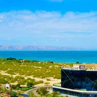 200-متر-پنت-برج-ساحلی-ویو-دریا