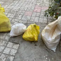 پلاستیک بزرگ و سایز کوچیک|ظروف نگهدارنده، پلاستیکی، یکبارمصرف|نیشابور, دارایی|دیوار