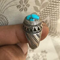 انگار فیروزه نیشابوری سنگ چاه کهنه|کلکسیون و سرگرمی|اصفهان, باغ دریاچه|دیوار