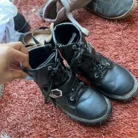 دو جفت کفش بچگونه سایز ۳۳
