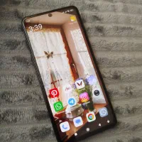 * نوت ۱۳ شیاومی ۲۵۶گیگ رام ۸ *