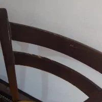 میز و صندلی چوبی با چوب گردو|میز و صندلی غذاخوری|شاهینشهر, مخابرات (شهید بهشتی)|دیوار