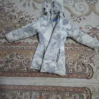 کاپشن|لباس|اسفراین, |دیوار