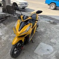 موتور کلیک مدل 1402|موتورسیکلت|کرمانشاه, |دیوار