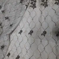 پرده تور گلدار