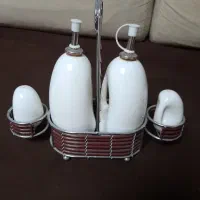 جای آبلیمو و روغن زیتون، نمکدان و فلفل پاش